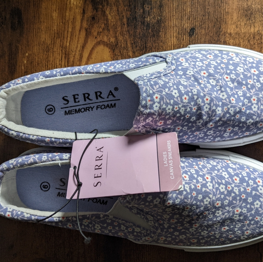 Serra Blue Floral Canvas Sneakers